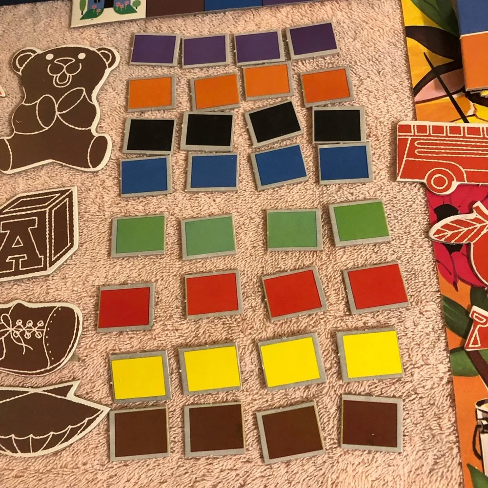Vintage 1969 Walt Disney Characters First Learning Color Game #13053